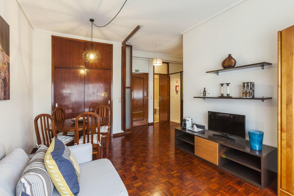 Apartment Camoes Deluxe Porto Dış mekan fotoğraf