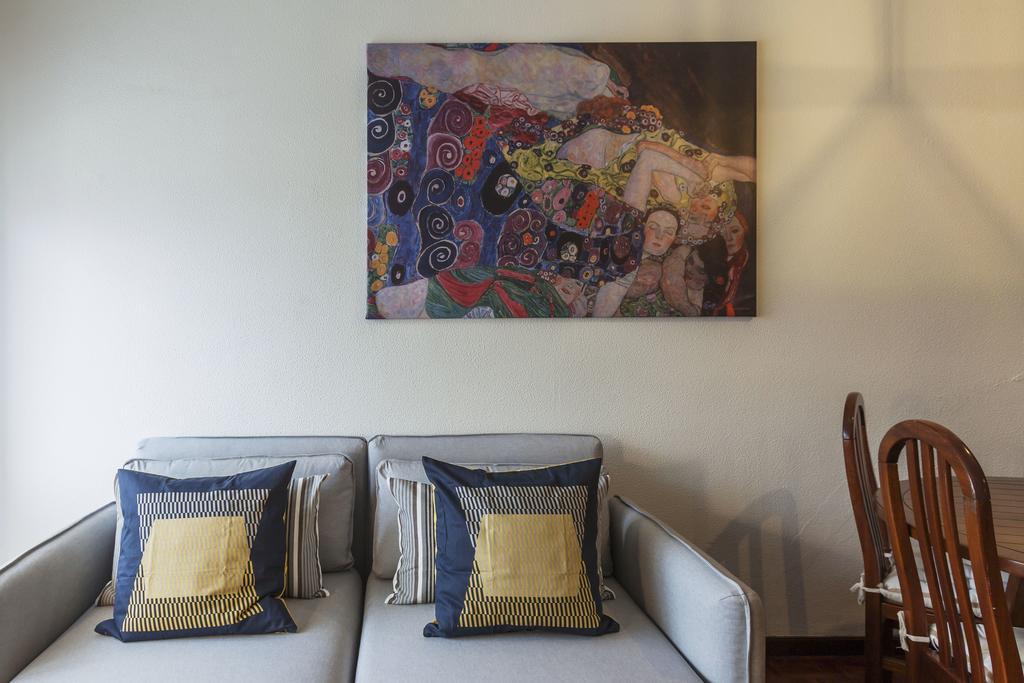 Apartment Camoes Deluxe Porto Dış mekan fotoğraf